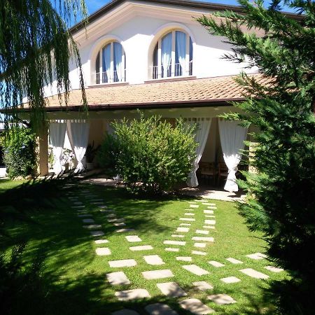 I Salici Villa Марина ди Маса Екстериор снимка