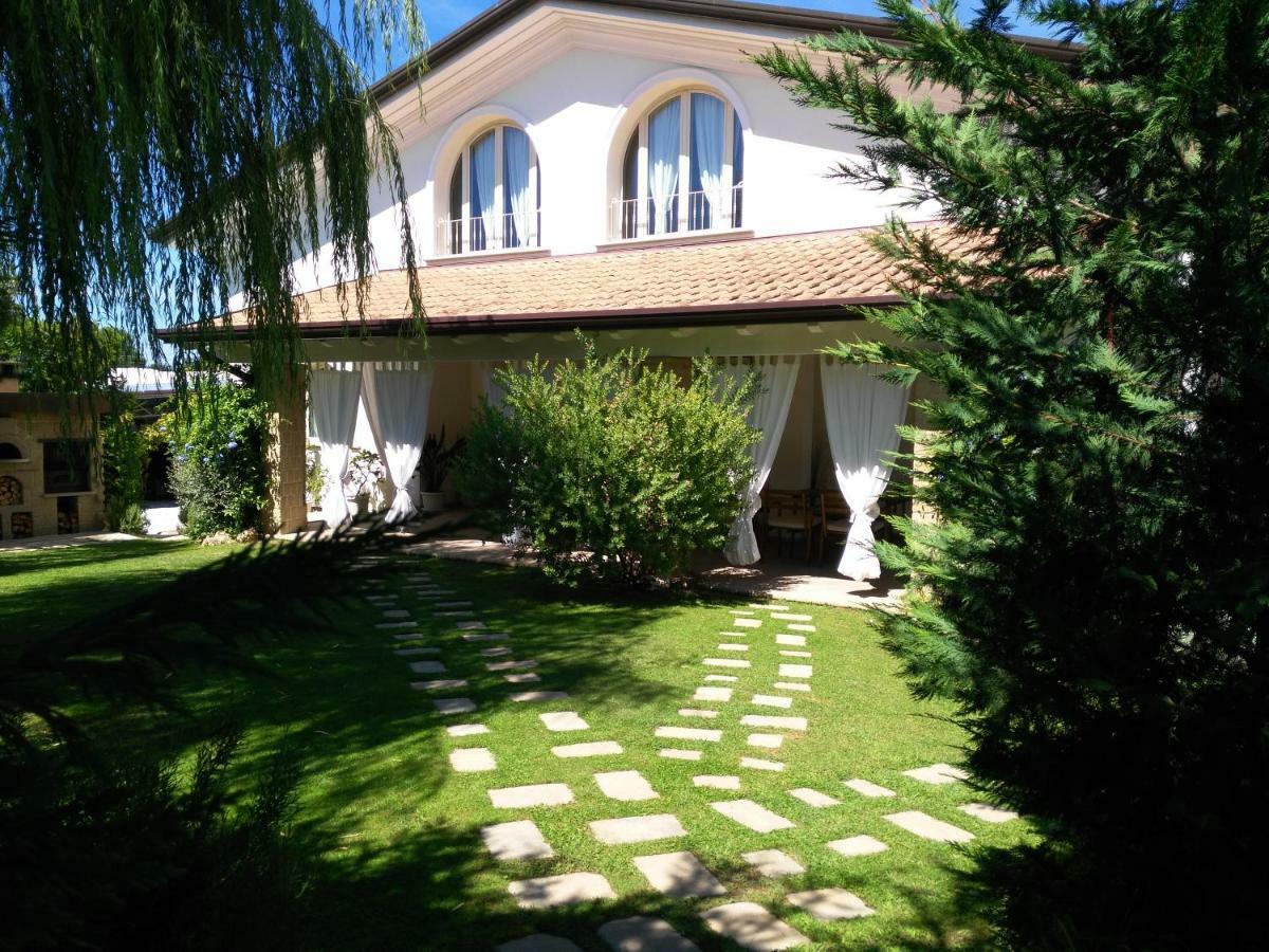 I Salici Villa Марина ди Маса Екстериор снимка